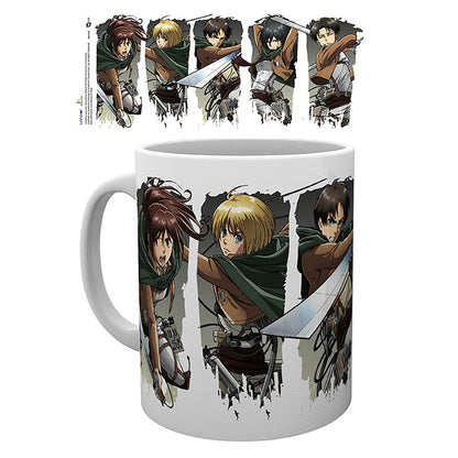 Attack On Titan - Krus - 320 ml - Character Montage